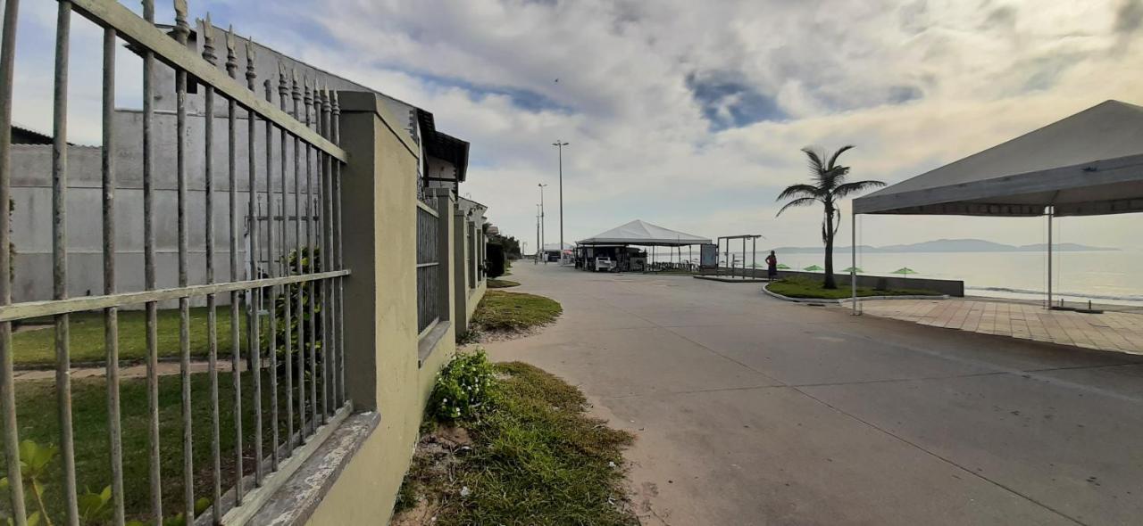 Villa Casarão Pé na Areia Peró Cabo Frio Esterno foto